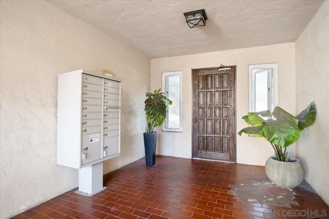 4180 Cleveland 10, San Diego, CA 92103