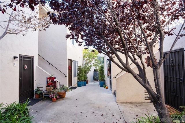 4180 Cleveland 10, San Diego, CA 92103