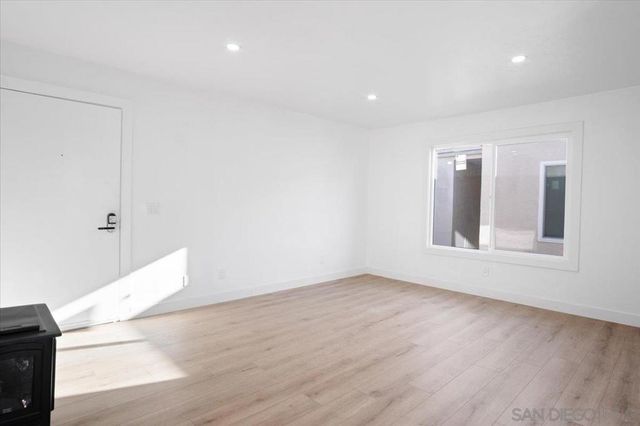 4180 Cleveland 10, San Diego, CA 92103