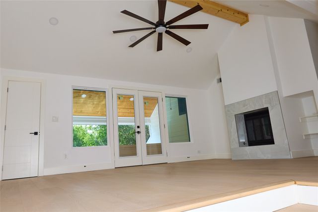 1521 El Campo Drive, Dallas, TX 75218