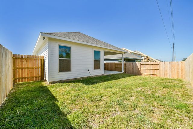 40708 Pessi Road, Magnolia, TX 77354