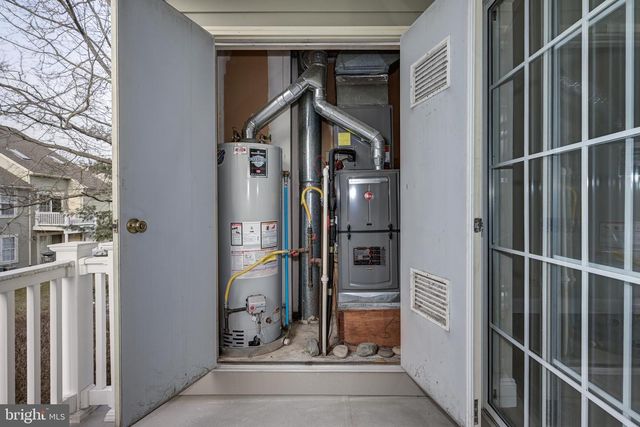 1004-B YARMOUTH LA, Mount Laurel, NJ 08054