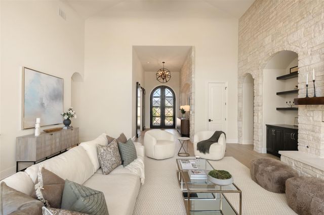 8609 Bellancia DR, Austin, TX 78738