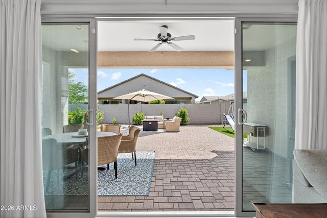 32649 N WOODSIDE Drive, San Tan Valley, AZ 85143