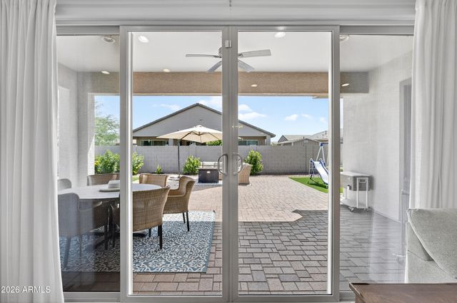 32649 N WOODSIDE Drive, San Tan Valley, AZ 85143