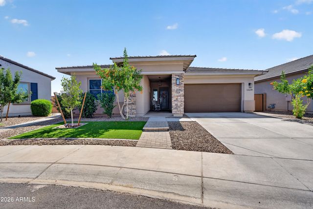 32649 N WOODSIDE Drive, San Tan Valley, AZ 85143