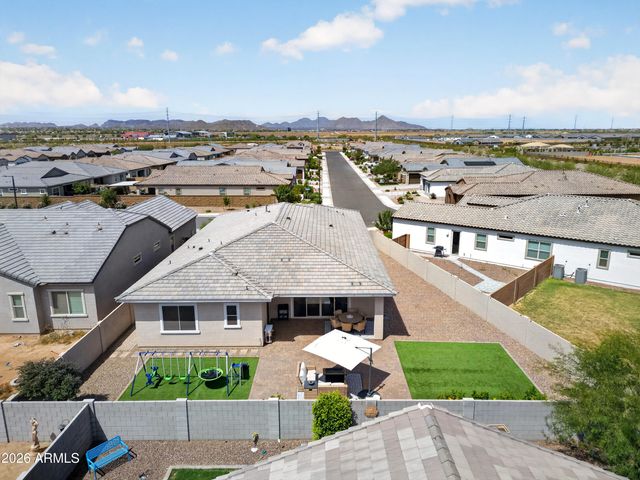 32649 N WOODSIDE Drive, San Tan Valley, AZ 85143