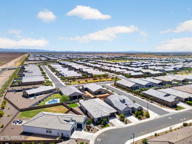 32649 N WOODSIDE Drive, San Tan Valley, AZ 85143