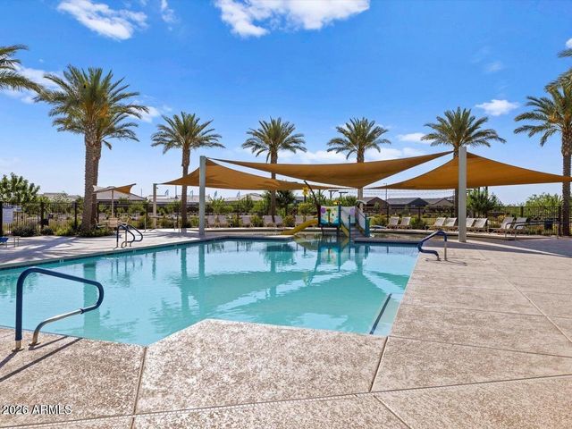 32649 N WOODSIDE Drive, San Tan Valley, AZ 85143