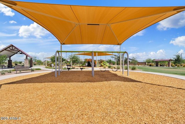 32649 N WOODSIDE Drive, San Tan Valley, AZ 85143