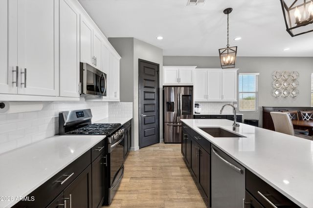 32649 N WOODSIDE Drive, San Tan Valley, AZ 85143