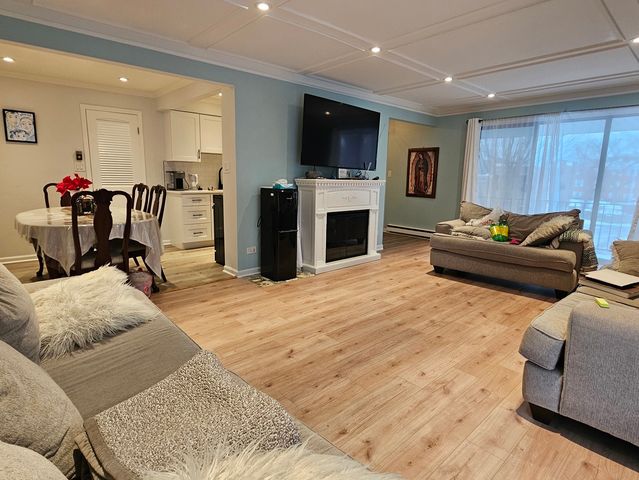 4115 W 98th Street C, Oak Lawn, IL 60453