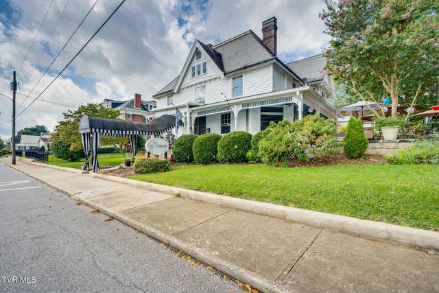 412 6th Street, Bristol, TN 37620