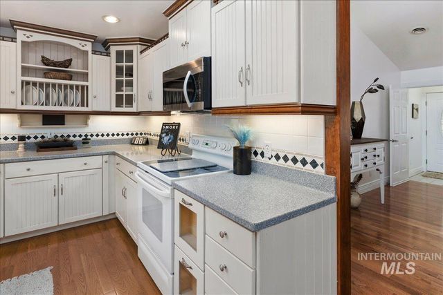 548 Elizabeth Park Drive, Twin Falls, ID 83301
