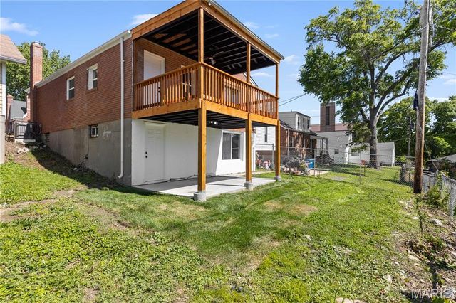 3708 Neona Street, Northwoods, MO 63121