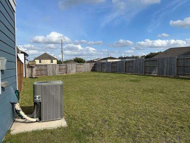 7802 Starfish Arbor Drive, Cypress, TX 77433