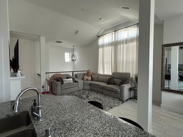 7802 Starfish Arbor Drive, Cypress, TX 77433