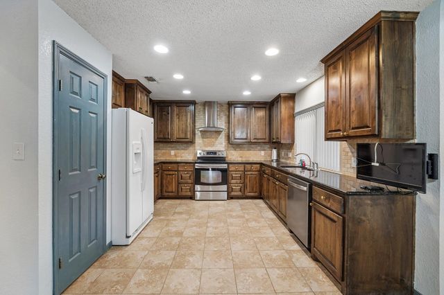 3700 Shady Valley DR, Austin, TX 78739