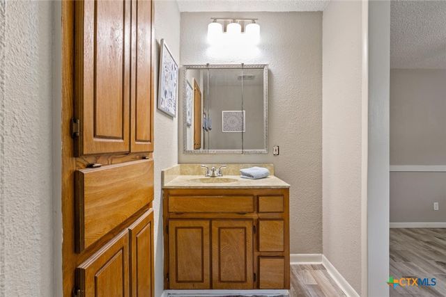 4912 S Pea Ridge Road, Temple, TX 76502