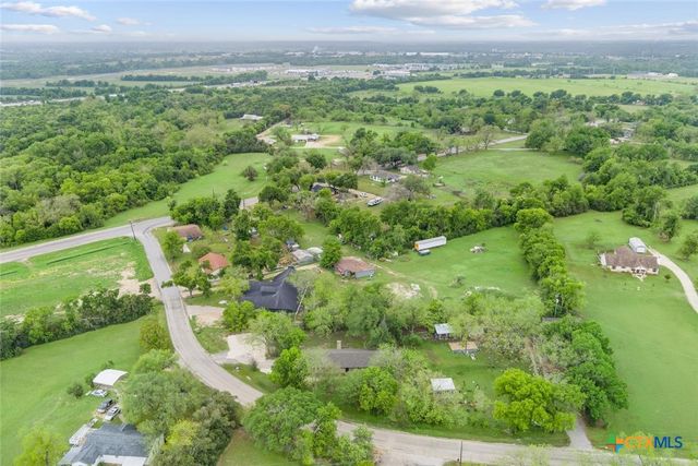4912 S Pea Ridge Road, Temple, TX 76502