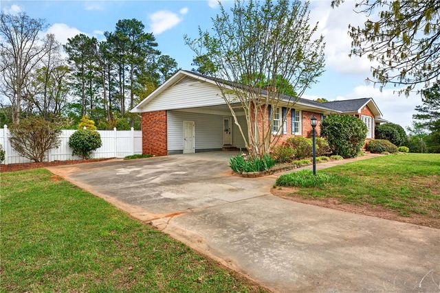 160 Burdette Circle, Pendleton, SC 29670