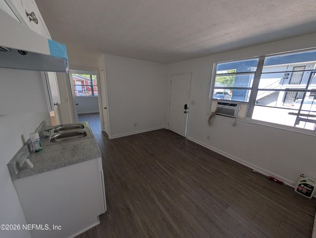 1562 MORGAN Street, Jacksonville, FL 32209