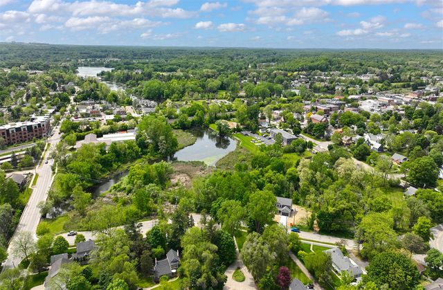 130 River Drive, Milford, MI 48381