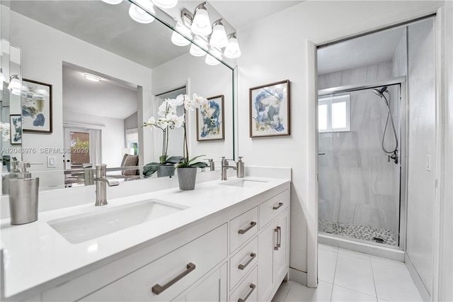 4444 Dogwood Cir, Weston, FL 33331
