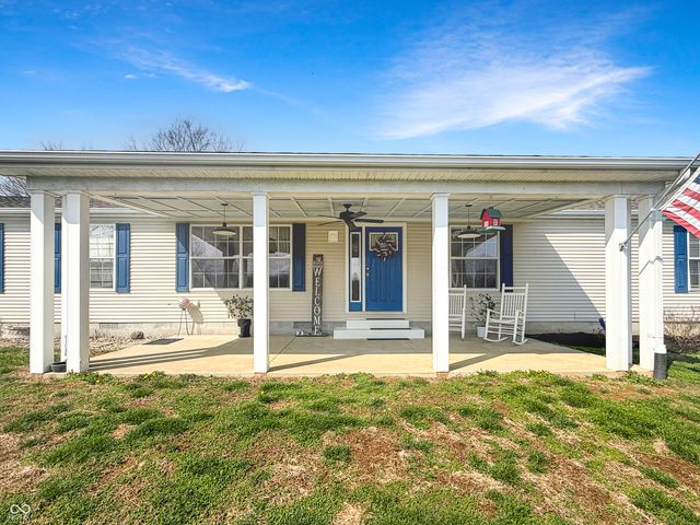 25 Aurora Ann Lane, Bedford, IN 47421