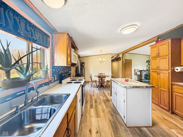 25 Aurora Ann Lane, Bedford, IN 47421