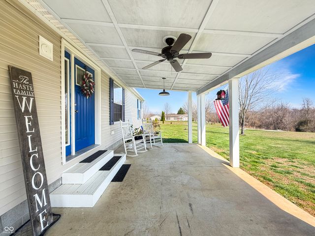 25 Aurora Ann Lane, Bedford, IN 47421