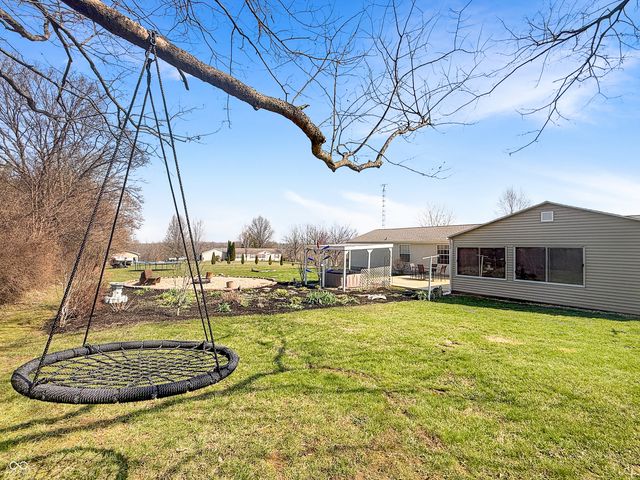 25 Aurora Ann Lane, Bedford, IN 47421