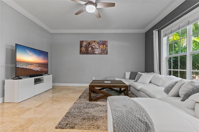 1139 N Victoria Park Road, Fort Lauderdale, FL 33304