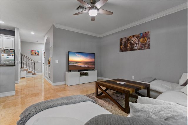 1139 N Victoria Park Road, Fort Lauderdale, FL 33304