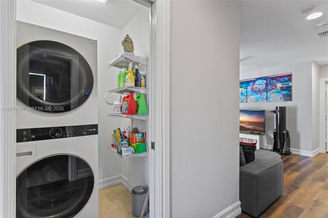 1139 N Victoria Park Road, Fort Lauderdale, FL 33304