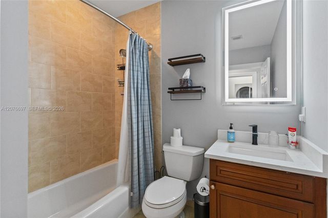 1139 N Victoria Park Road, Fort Lauderdale, FL 33304