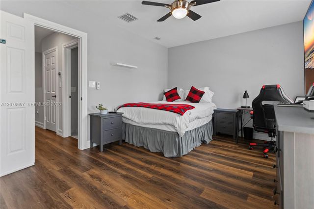1139 N Victoria Park Road, Fort Lauderdale, FL 33304