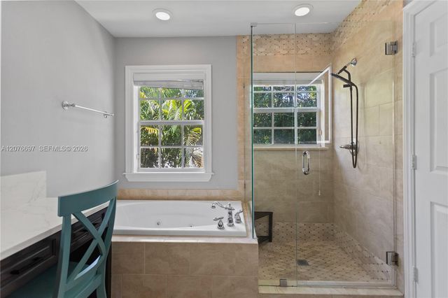 1139 N Victoria Park Road, Fort Lauderdale, FL 33304