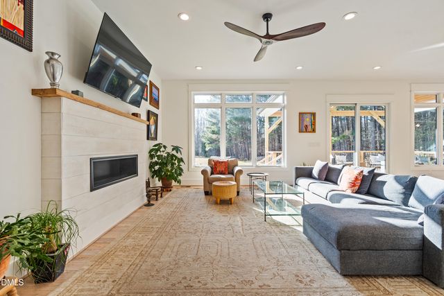 110 Rosemont Lane, Chapel Hill, NC 27516