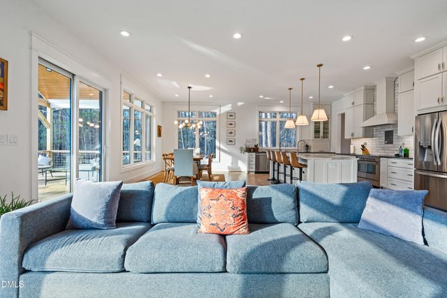 110 Rosemont Lane, Chapel Hill, NC 27516