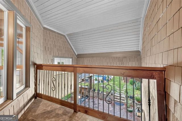 5829 Swinging Gate Road, Gainesville, GA 30506