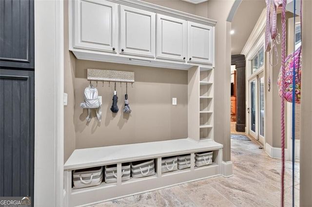 5829 Swinging Gate Road, Gainesville, GA 30506