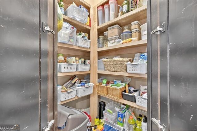 5829 Swinging Gate Road, Gainesville, GA 30506