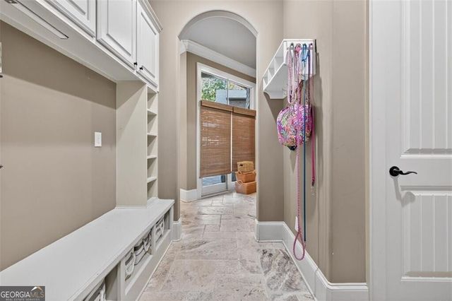 5829 Swinging Gate Road, Gainesville, GA 30506