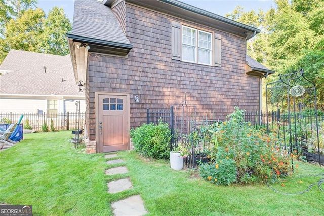 5829 Swinging Gate Road, Gainesville, GA 30506