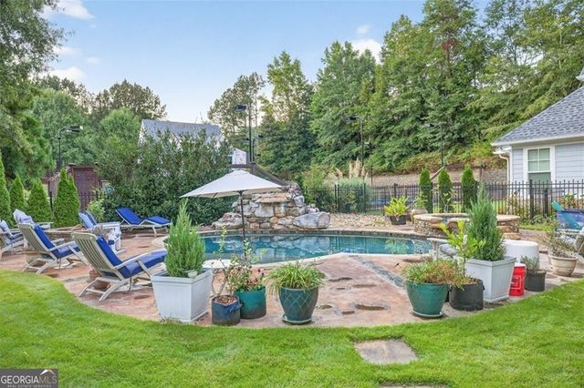 5829 Swinging Gate Road, Gainesville, GA 30506