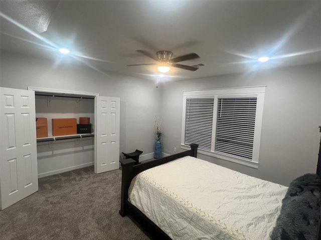 1903 N Weaver Street, Gainesville, TX 76240