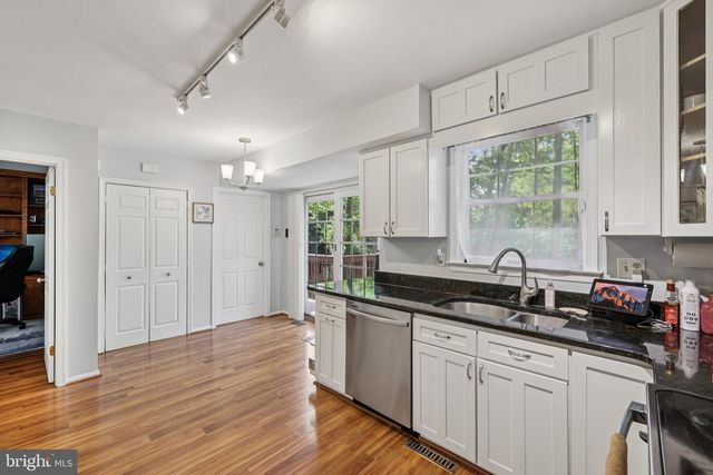 5367 5 FINGERS WAY, Columbia, MD 21045