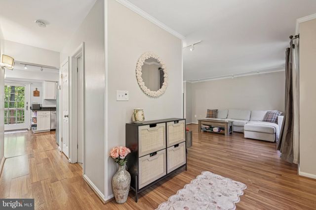 5367 5 FINGERS WAY, Columbia, MD 21045