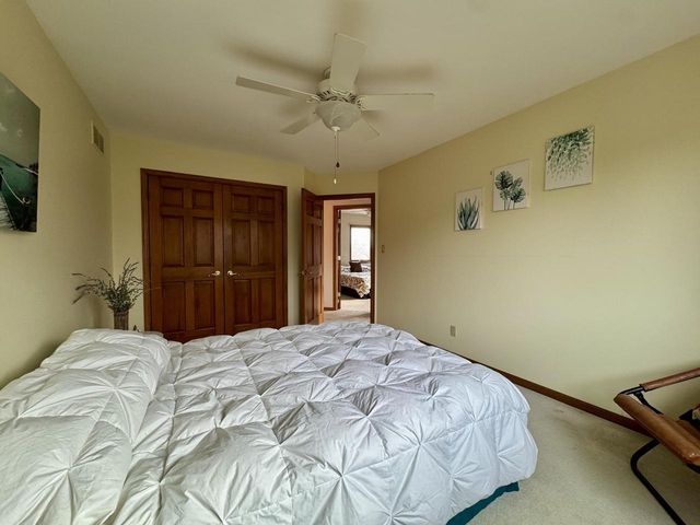 375 Regatta DRIVE, Port Washington, WI 53074